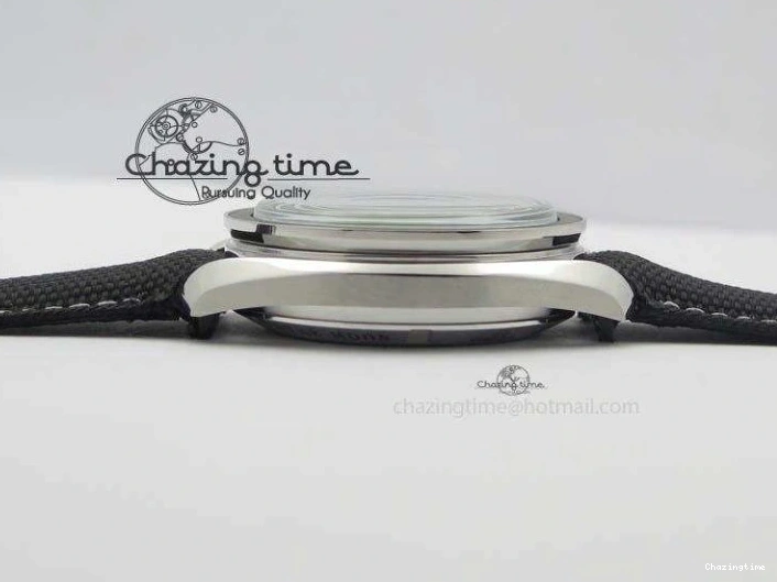 1229 TimelessDesign Speedmaster JHF SS Snoopy Award 45th Anniversary White Dial On Black Nylon Strap 8209